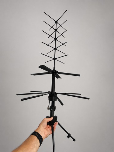 Riproduzione antenna - di,